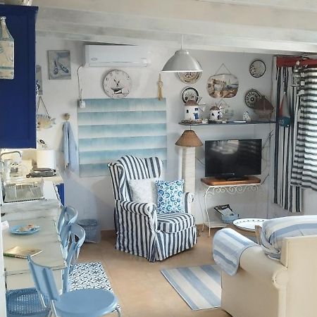 Kynosoura'S Sea View Apartment Ambelakia ภายนอก รูปภาพ